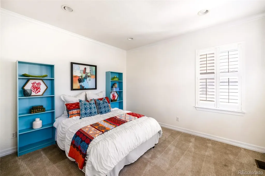 9740 E 32nd Avenue Denver CO 80238