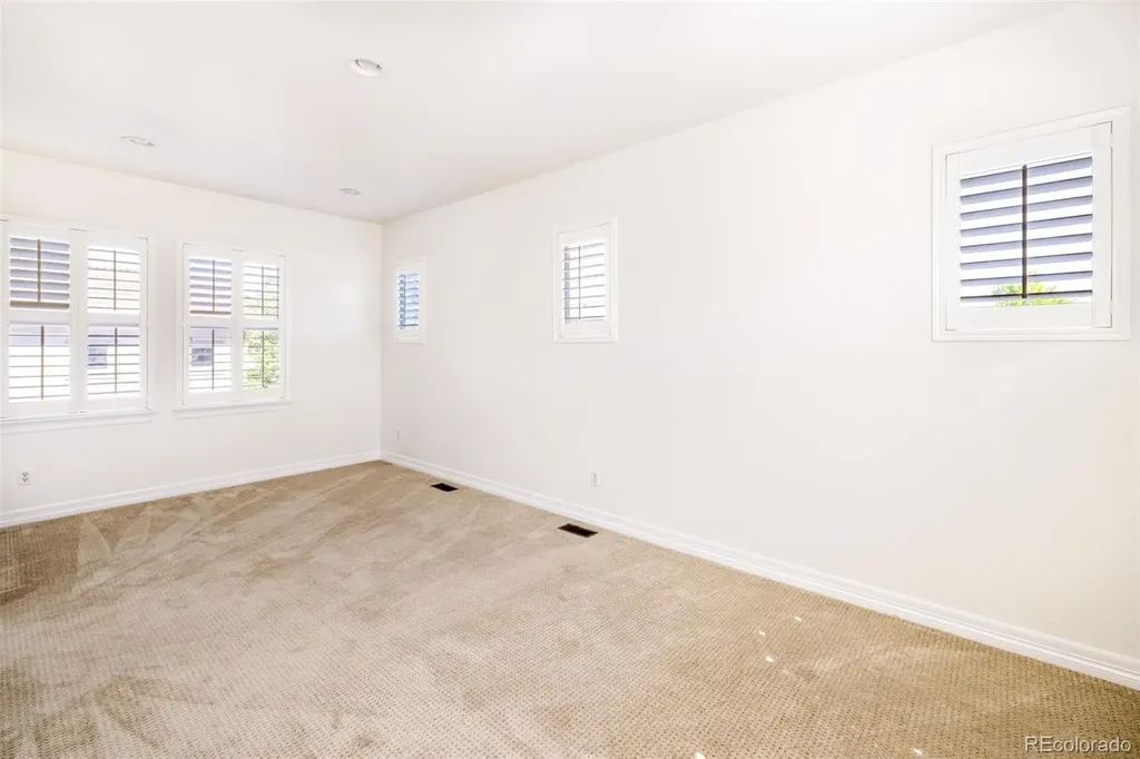 9740 E 32nd Avenue Denver CO 80238
