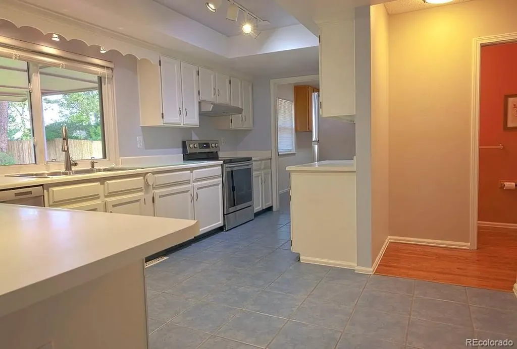 8401 E Long Avenue Centennial CO 80112