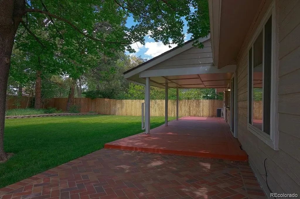 8401 E Long Avenue Centennial CO 80112