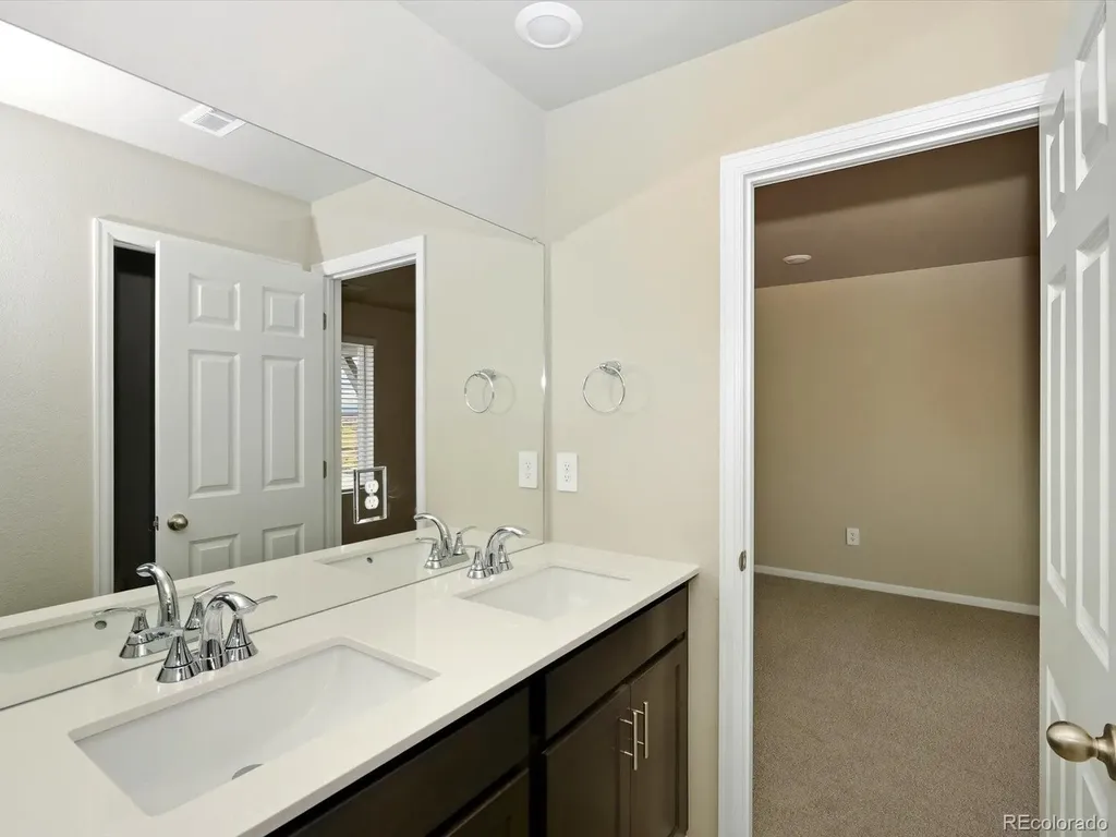 2222 E 164th Avenue Thornton CO 80602