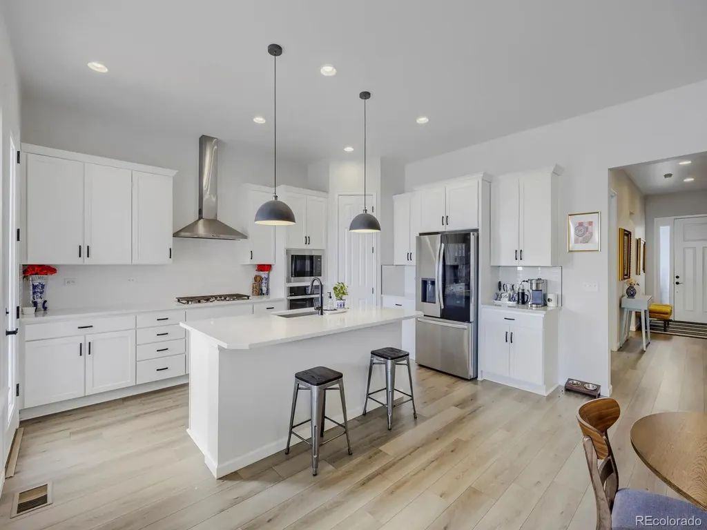 5234 Queen Court Arvada CO 80002