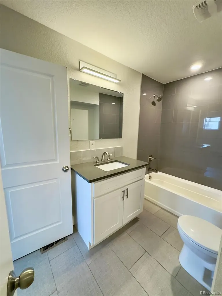 345 S Forest Street Denver CO 80246