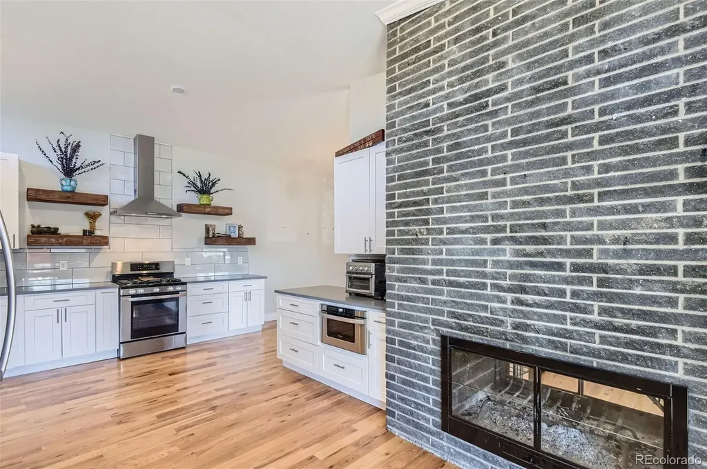 345 S Forest Street Denver CO 80246