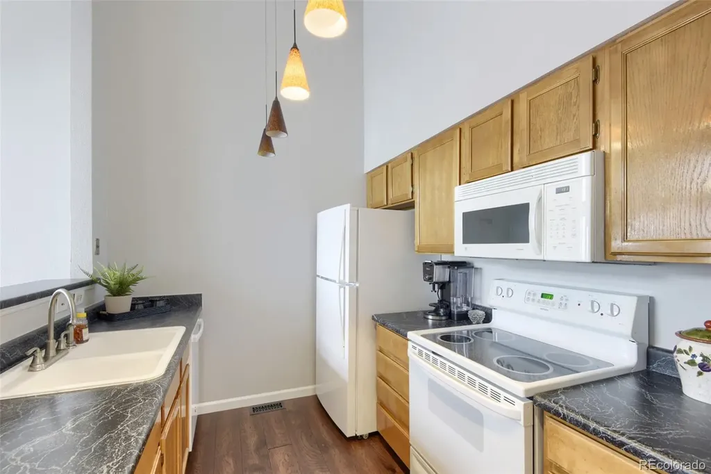 1470 S Quebec Way Denver CO 80231
