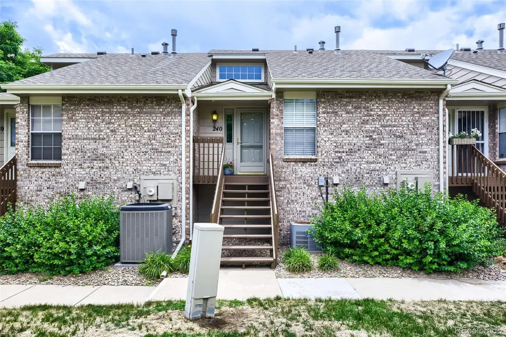 1470 S Quebec Way Denver CO 80231