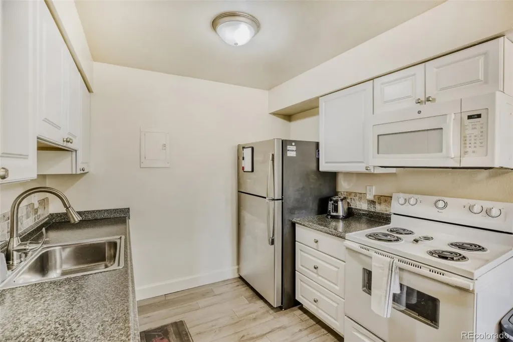 9380 W 49th Avenue Wheat Ridge CO 80033