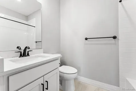 1881 S Dunkirk Street Aurora CO 80017