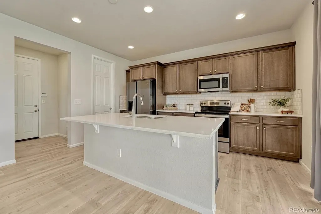 9167 Rio Lado Street Littleton CO 80125