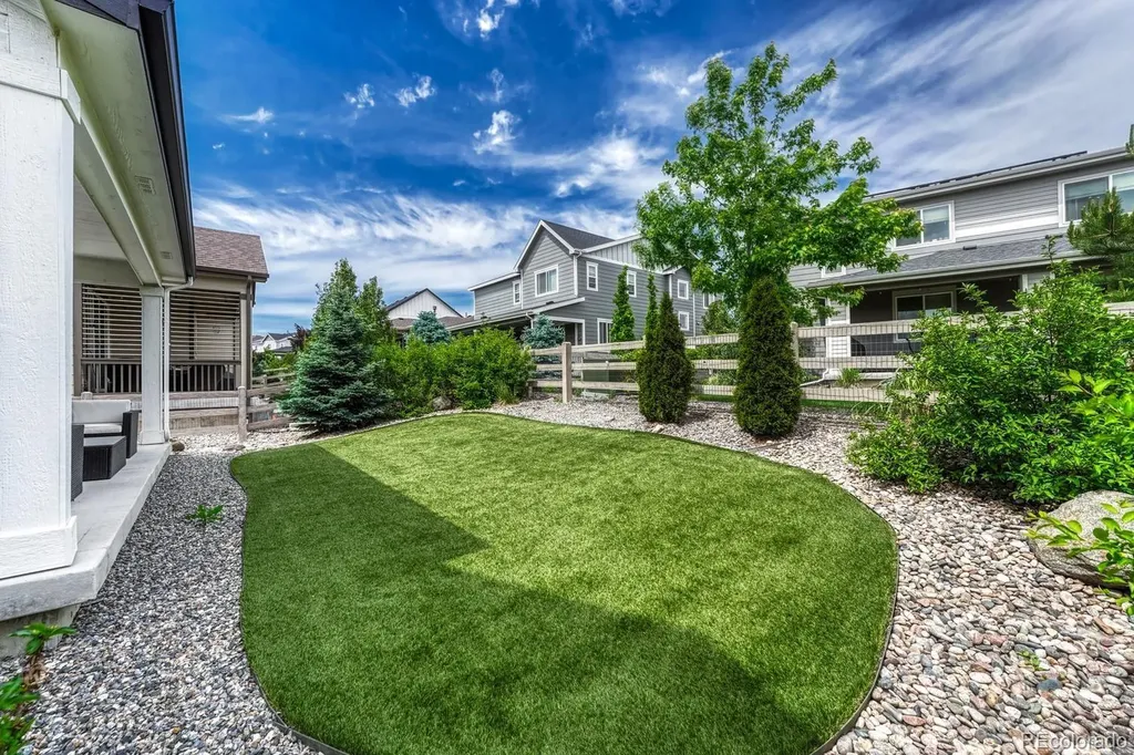 9167 Rio Lado Street Littleton CO 80125
