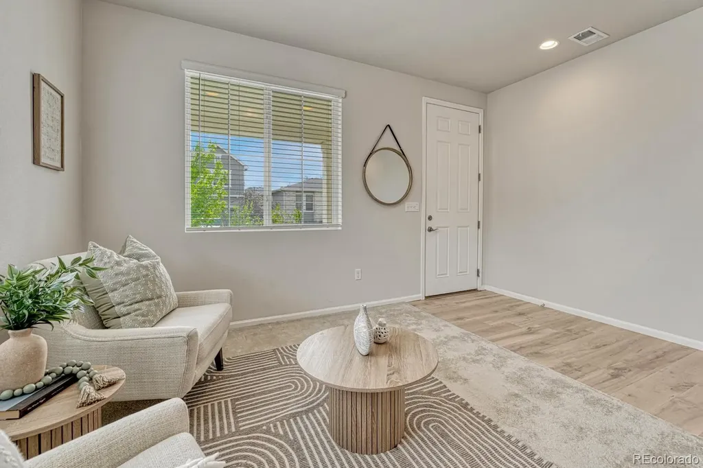 9167 Rio Lado Street Littleton CO 80125
