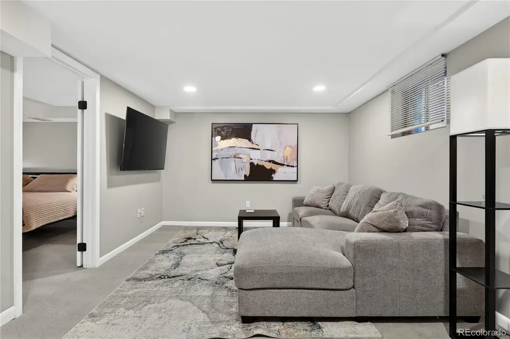 1528 Harrison Street Denver CO 80206
