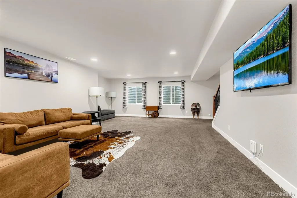 6898 Tullamore Drive Colorado Springs CO 80923