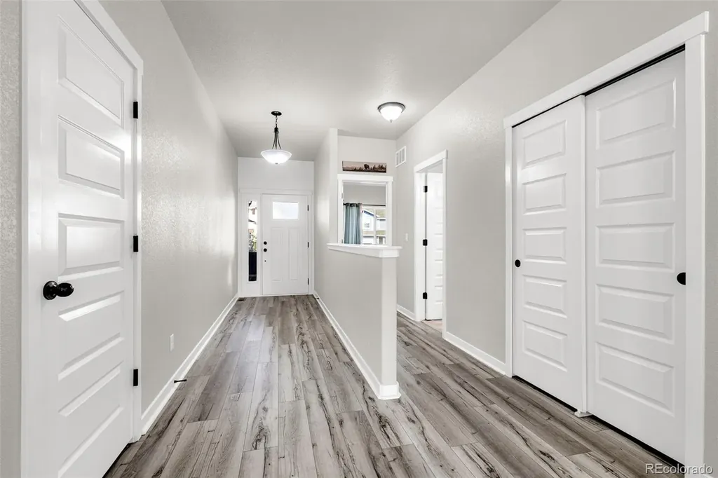 6898 Tullamore Drive Colorado Springs CO 80923