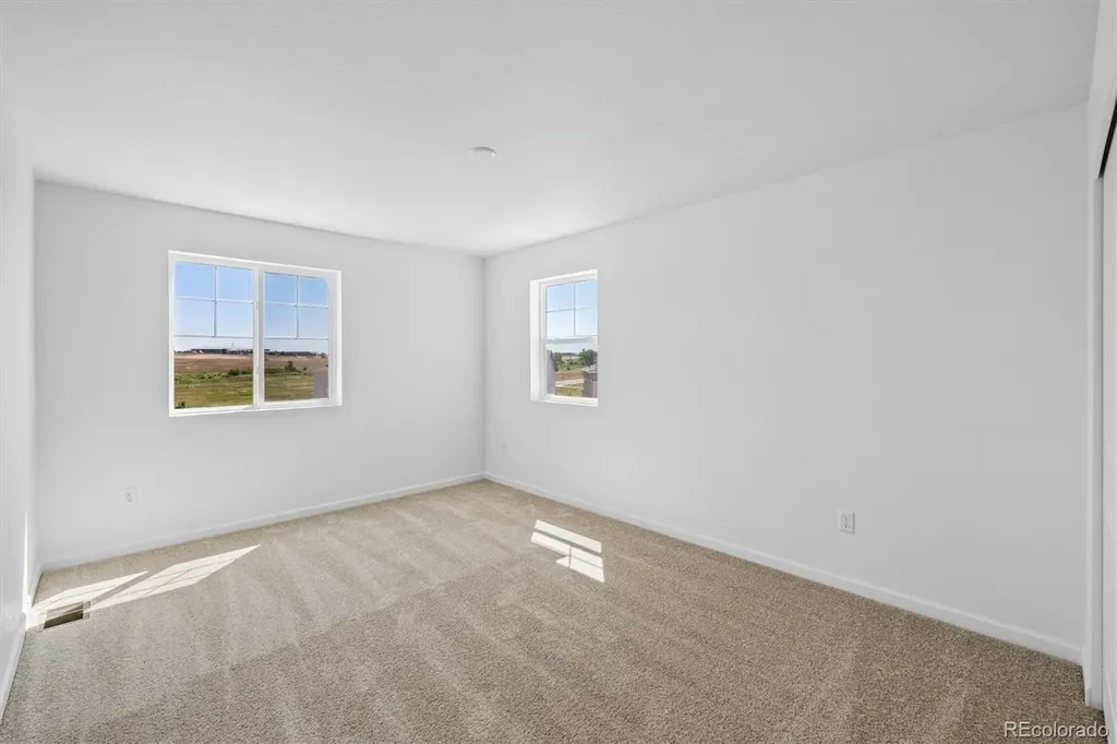 448 S Rifle Street Aurora CO 80017