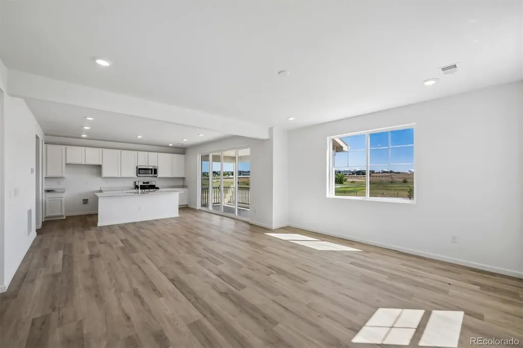 448 S Rifle Street Aurora CO 80017