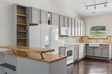 3937 Garnet Way Highlands Ranch CO 80126