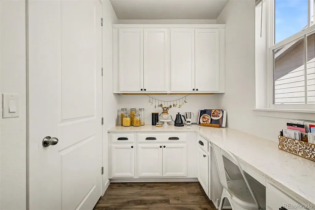 10226 Uvalda Street Commerce City CO 80022