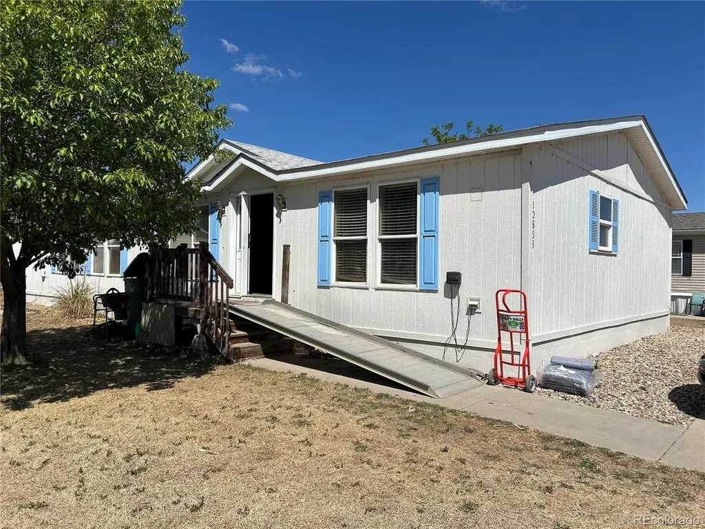 10863 Baily Street Longmont CO 80504
