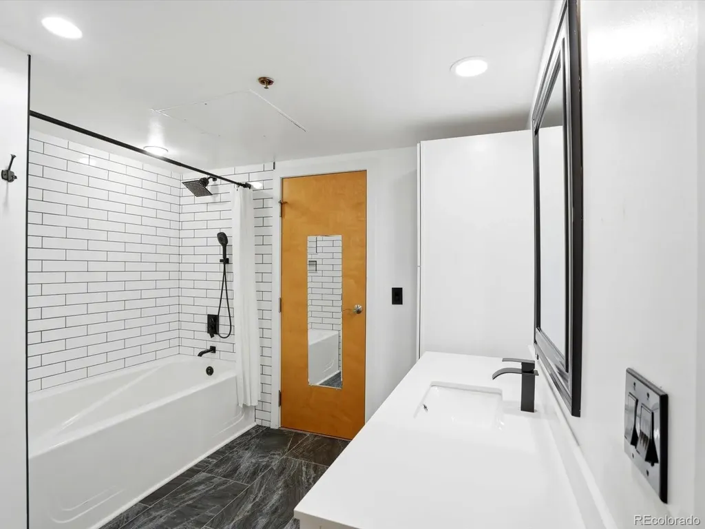 1800 Lawrence Street Denver CO 80202