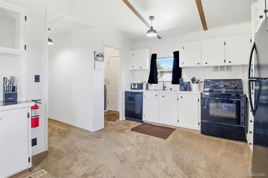 1705 Clark Street Aurora CO 80011