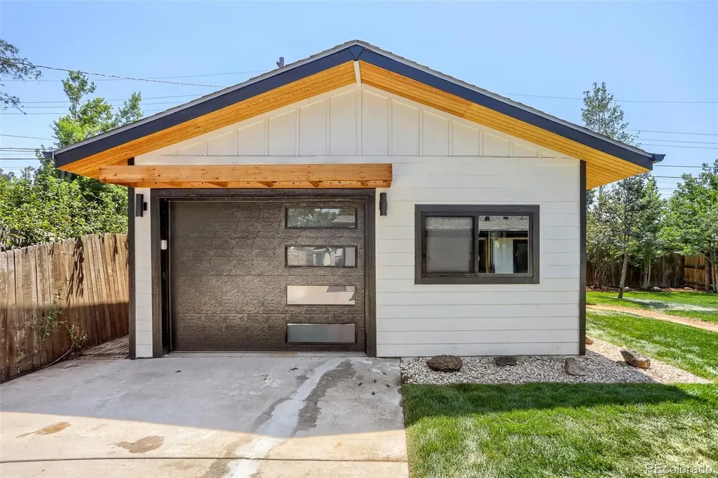 620 E Grand Avenue Englewood CO 80113