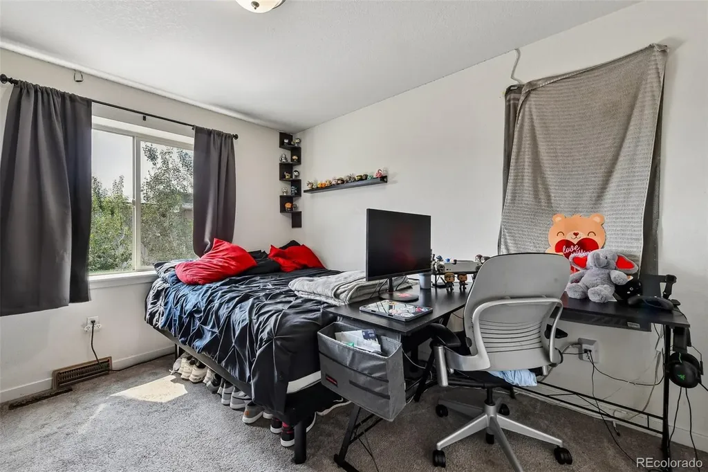 5037 Central Park Boulevard Denver CO 80238