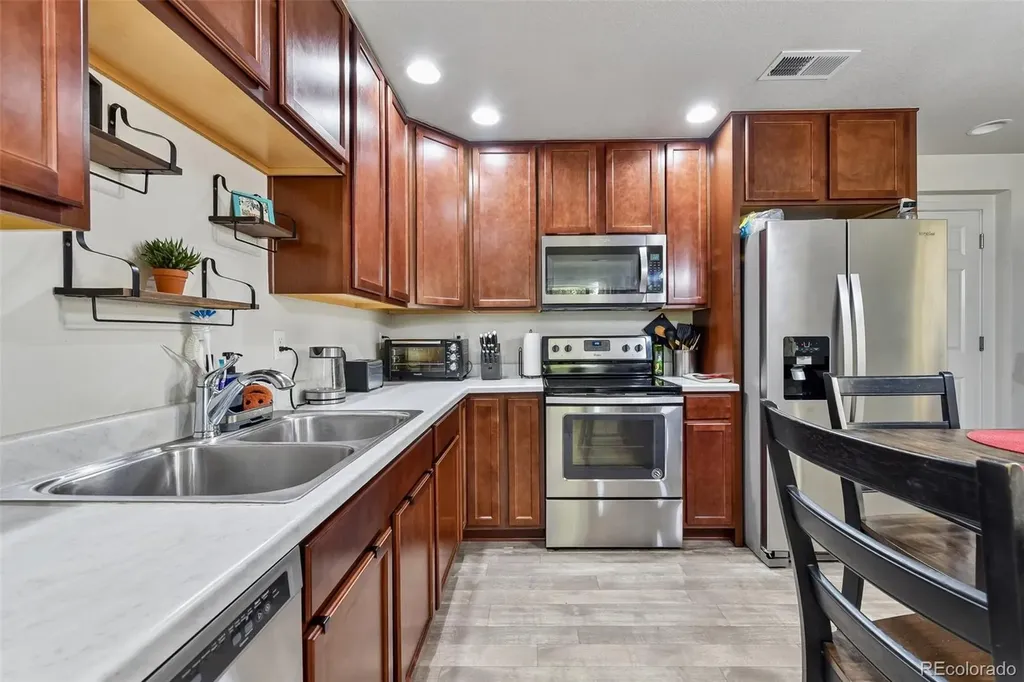 5037 Central Park Boulevard Denver CO 80238