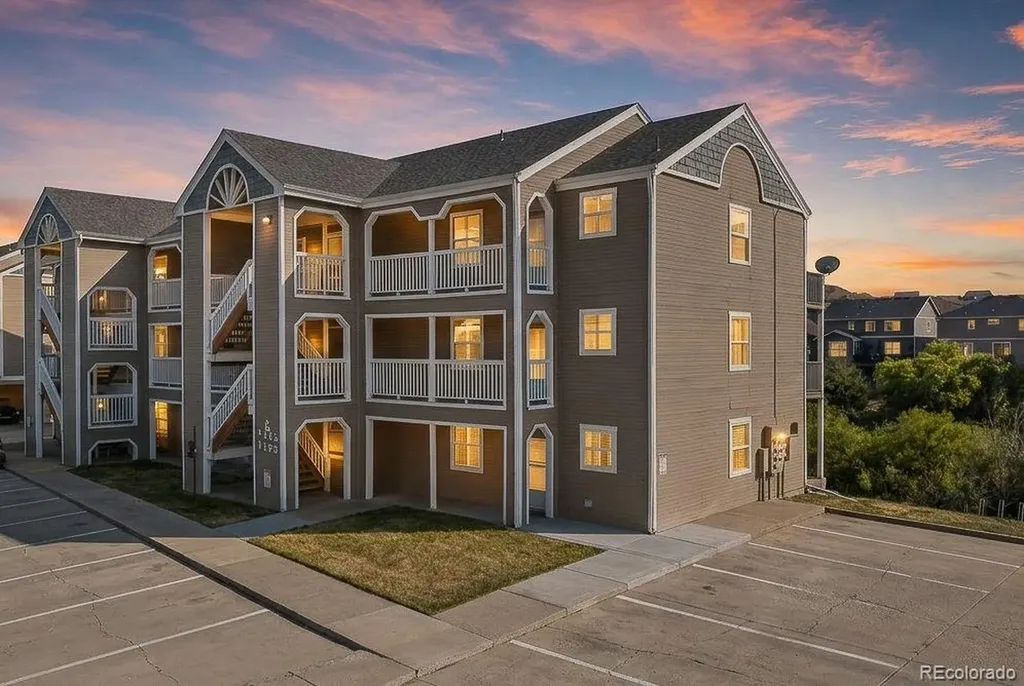 1141 S Gilbert Street Castle Rock CO 80104