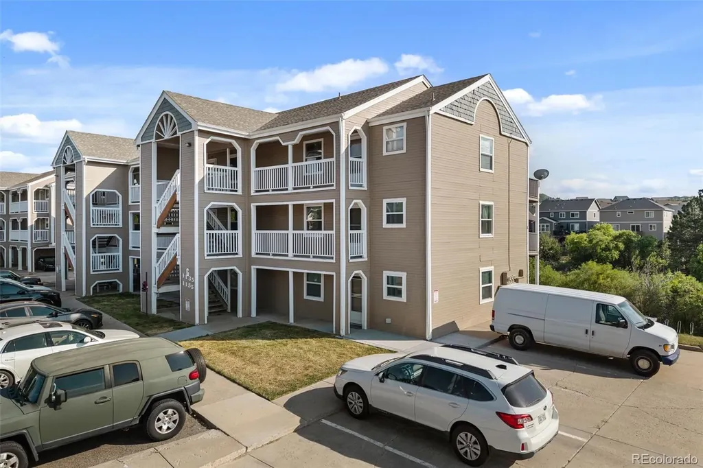 1141 S Gilbert Street Castle Rock CO 80104