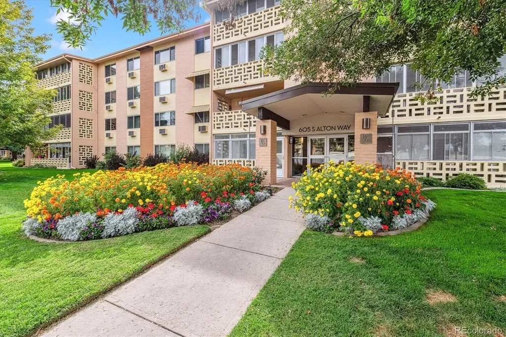 605 S Alton Way Denver CO 80247