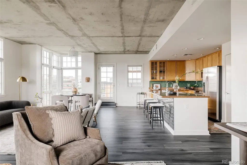 275 S Harrison Street Denver CO 80209