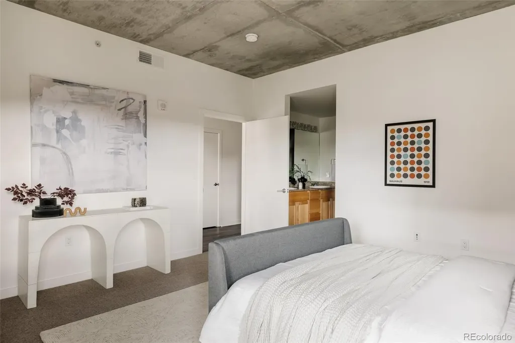 275 S Harrison Street Denver CO 80209