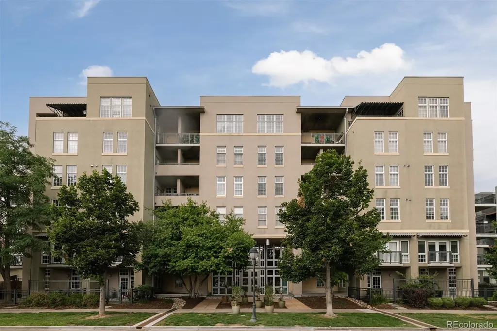 275 S Harrison Street Denver CO 80209