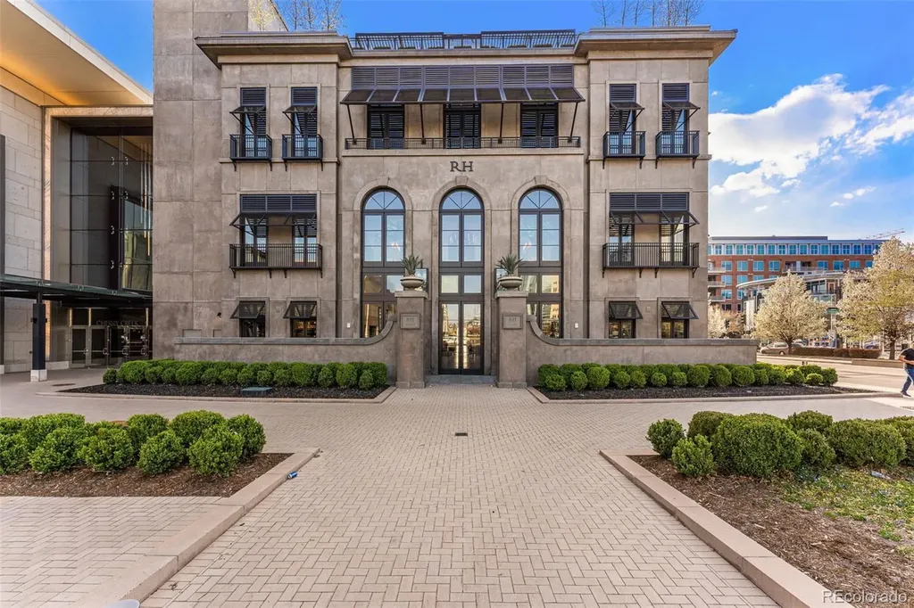 275 S Harrison Street Denver CO 80209