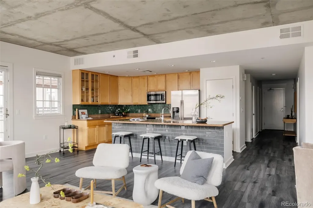 275 S Harrison Street Denver CO 80209