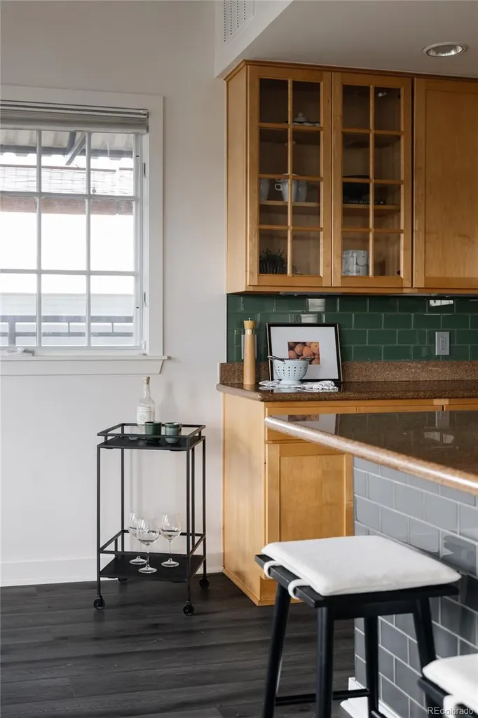 275 S Harrison Street Denver CO 80209