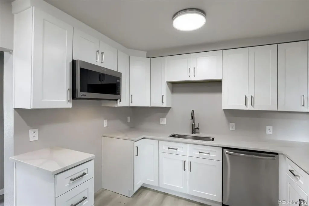2388 Geneva Street Aurora CO 80010