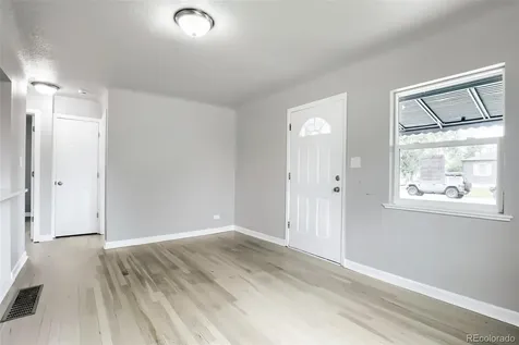 2388 Geneva Street Aurora CO 80010