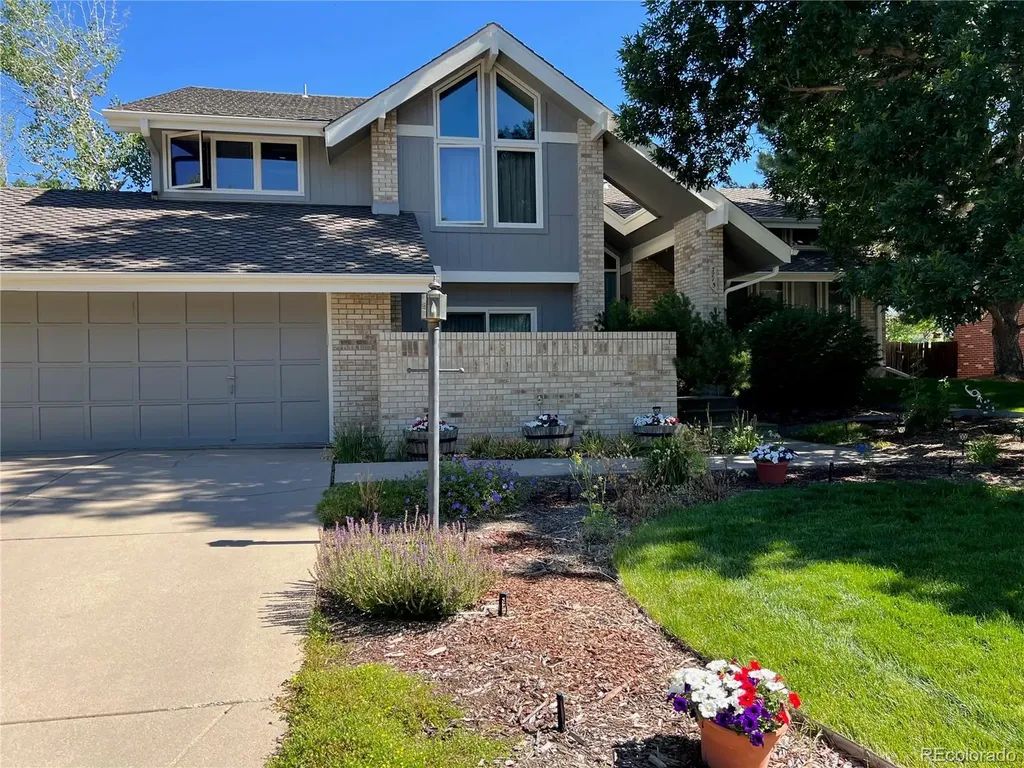 7715 S Forest Street Centennial CO 80122