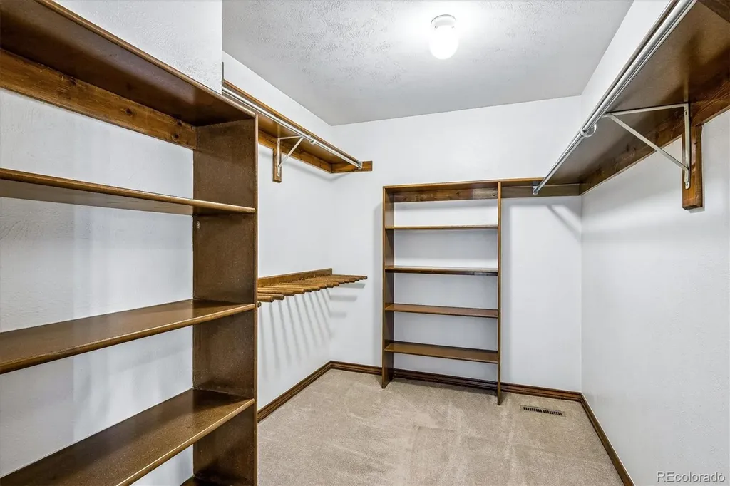 7715 S Forest Street Centennial CO 80122
