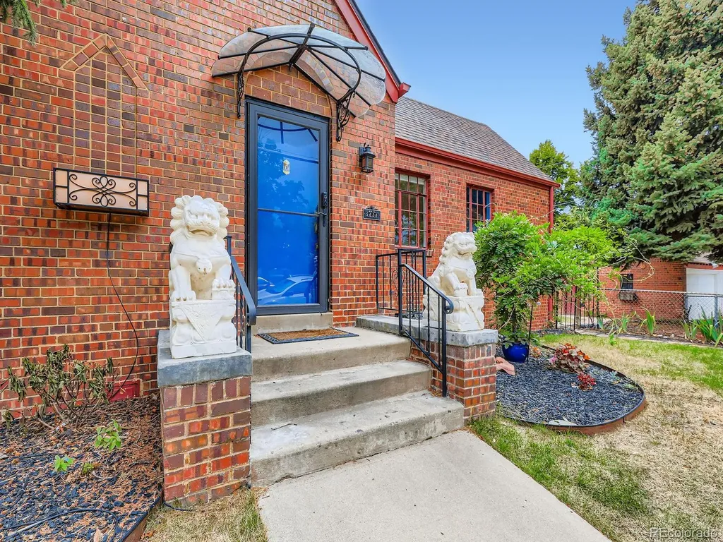 5638 E 16th Avenue Denver CO 80220