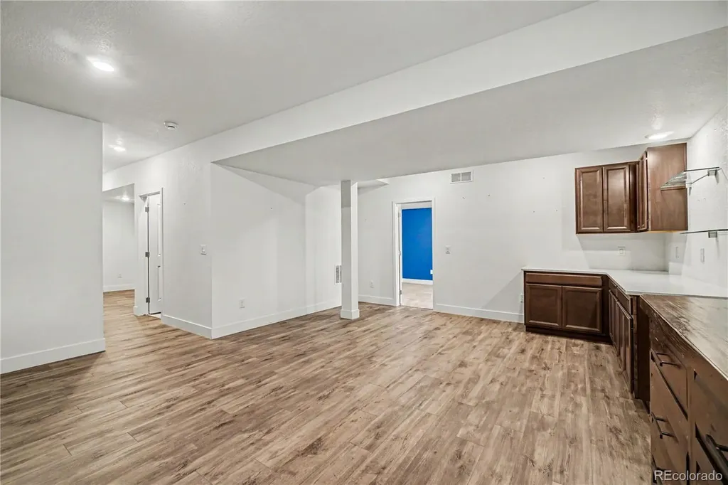892 Crestone Street Johnstown CO 80534