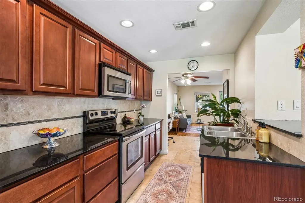 3148 S Lincoln Street Englewood CO 80113