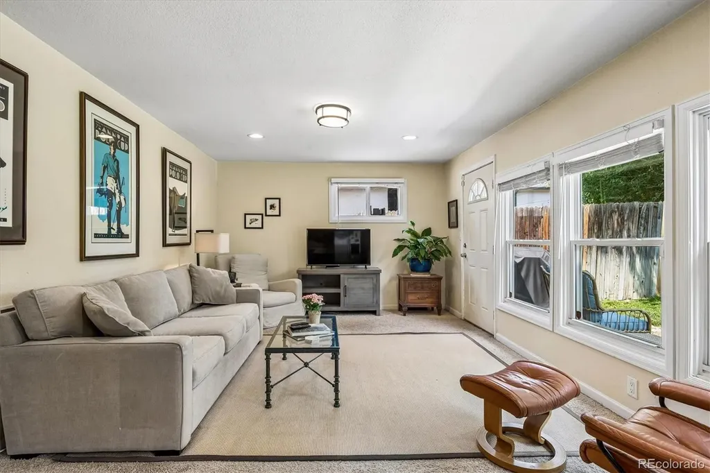 3148 S Lincoln Street Englewood CO 80113