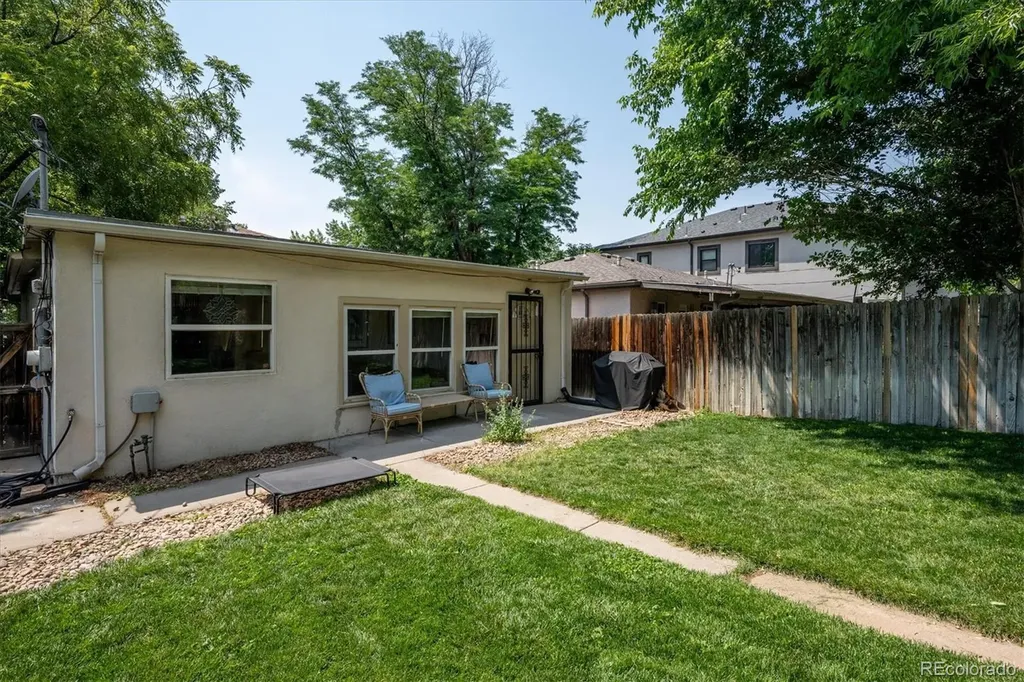 3148 S Lincoln Street Englewood CO 80113