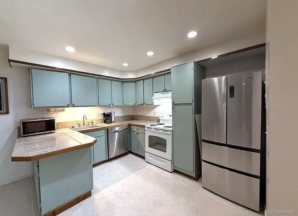 9366 Fall River Road Idaho Springs CO 80452