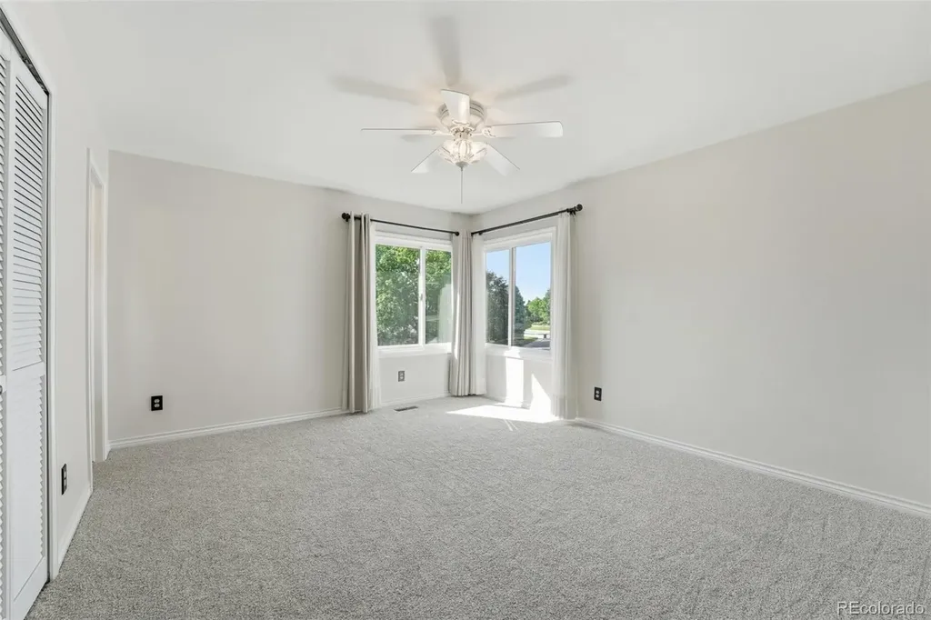 1934 S Parfet Drive Lakewood CO 80227