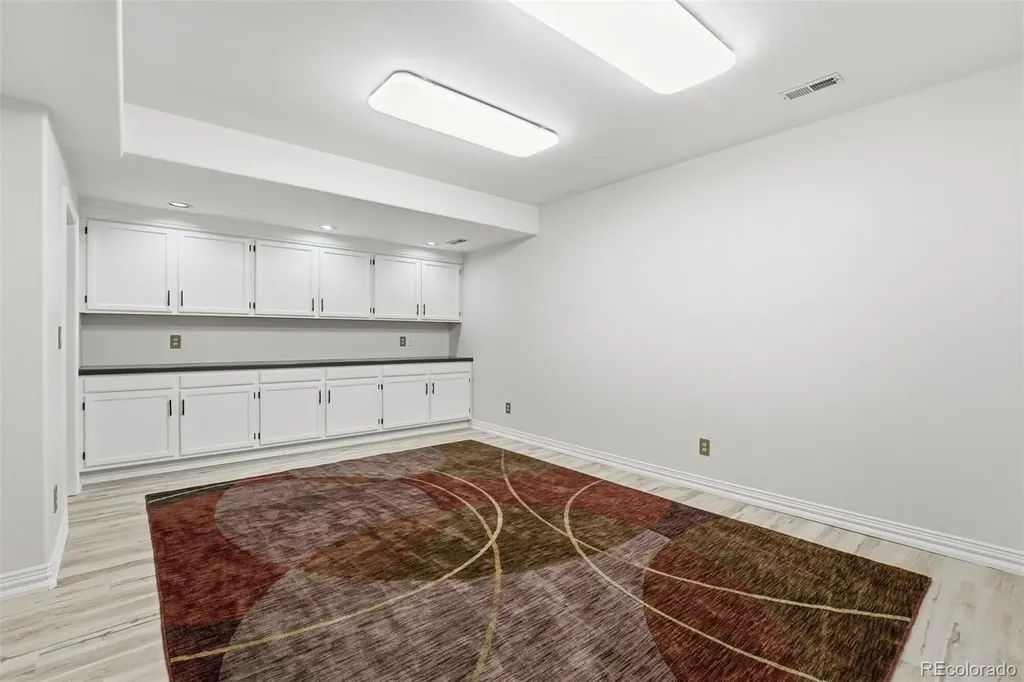 1934 S Parfet Drive Lakewood CO 80227