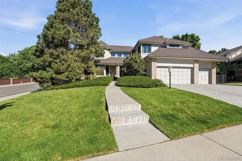 1934 S Parfet Drive Lakewood CO 80227